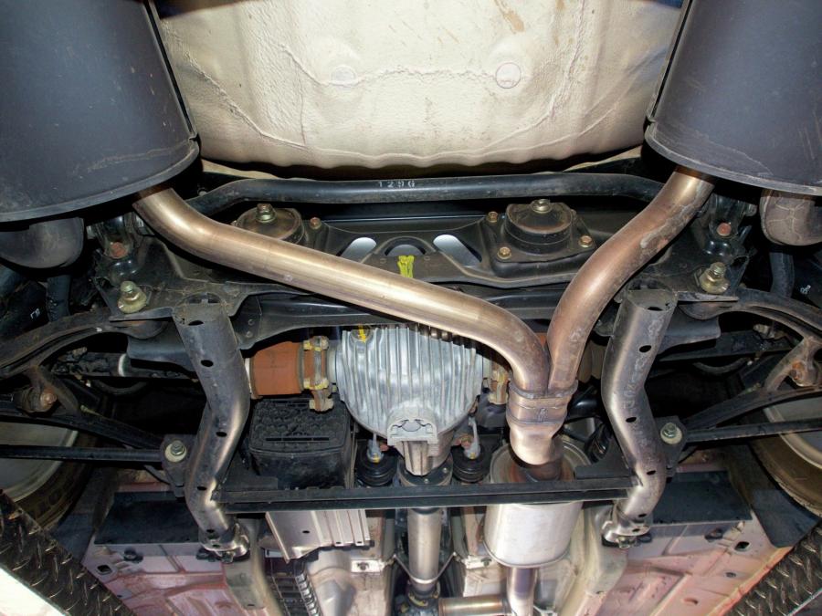 Днище и подвеска Honda S2000 (AP1) 2000 года  (фото 88 из 131)